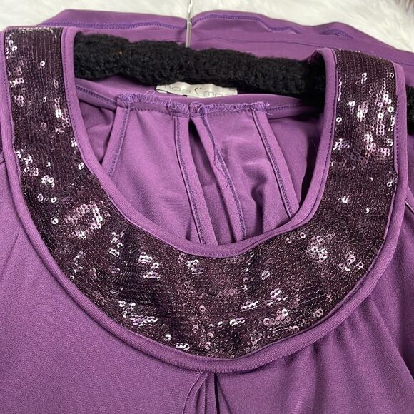Moa Moa Sleeveless Sequined Scoop Neckline Top, Size M, Plum/Purple - Picture 6 of 8